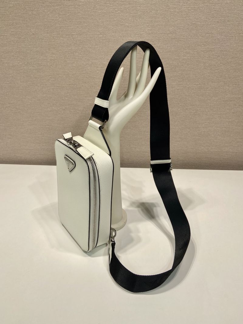 Pra*a waist chest packs